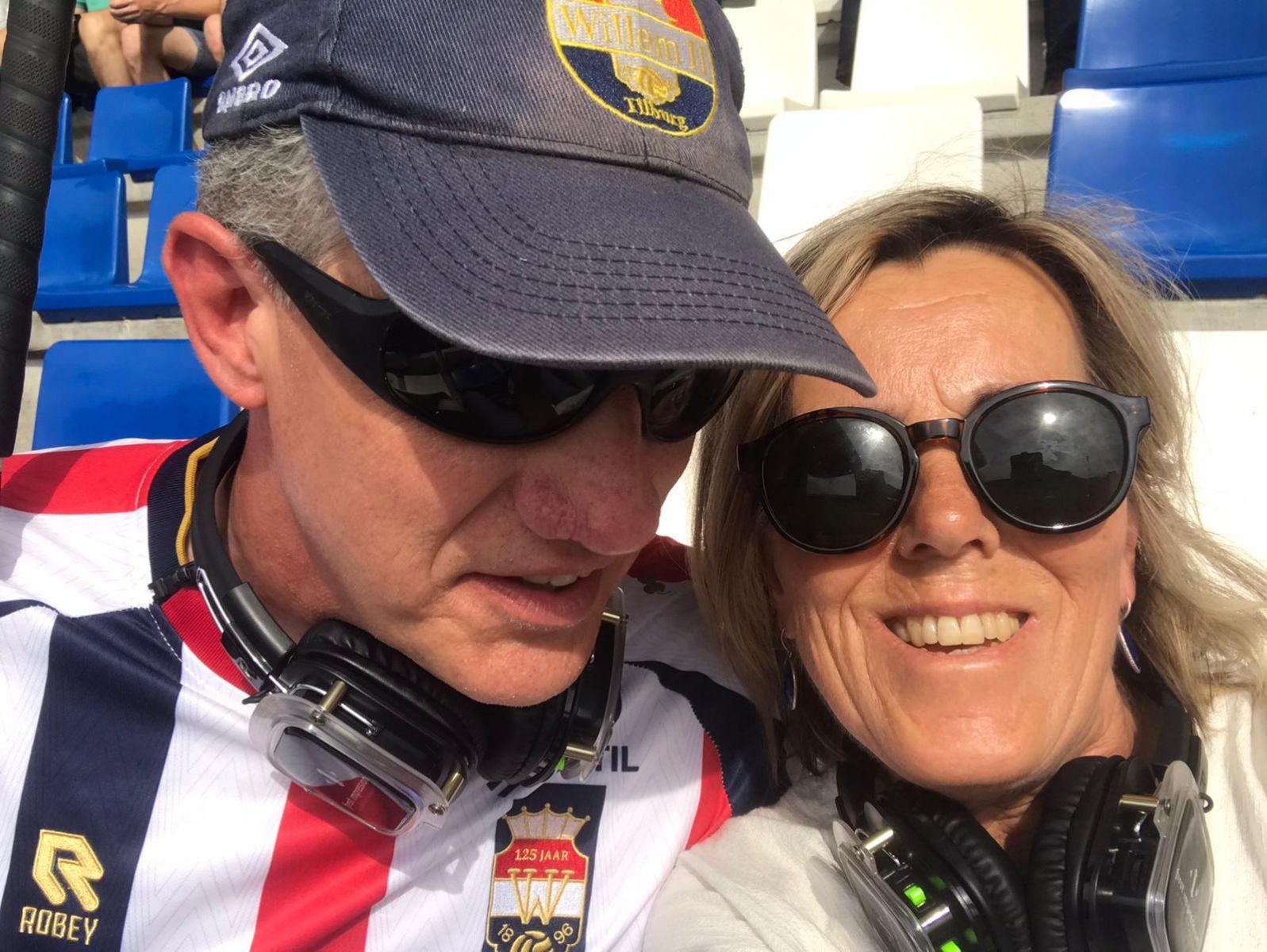 John en Jose op de tribune van Willem II
