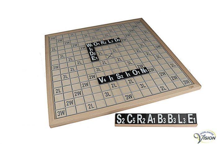 Een scrabble bordspel