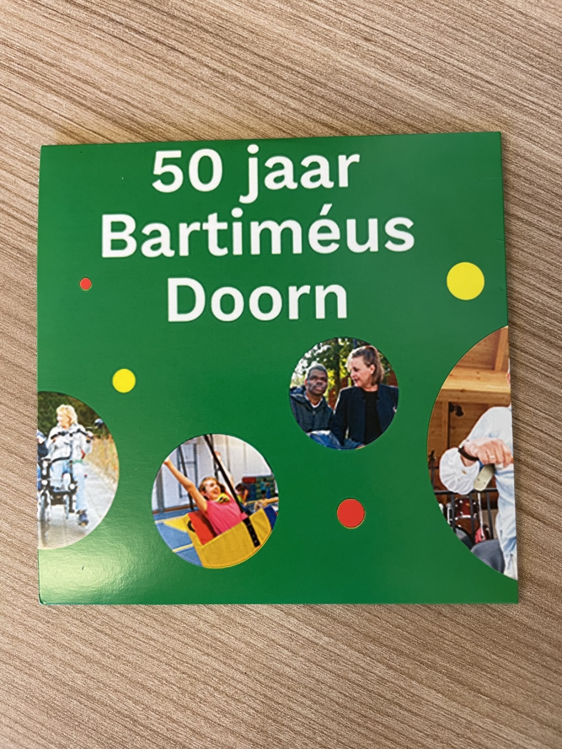 Hoesje van de CD 50 jaar Bartiméus Doorn
