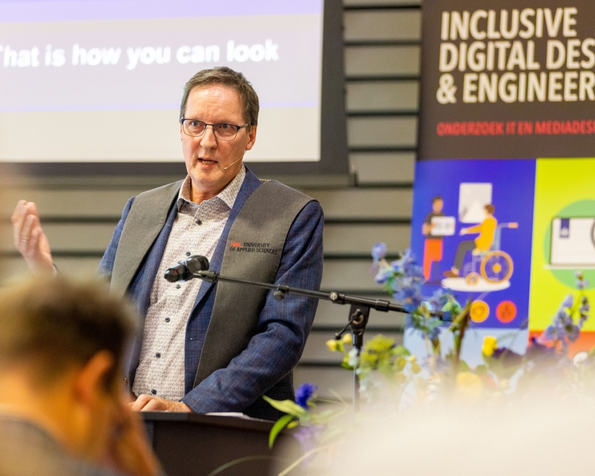Eric Velleman bij inauguratie